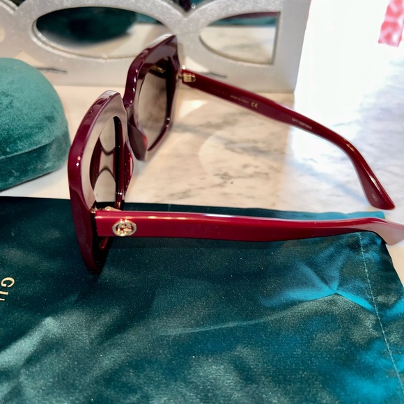 Brown Gucci Square Women’s Sunglasses - Picture 5 of 6